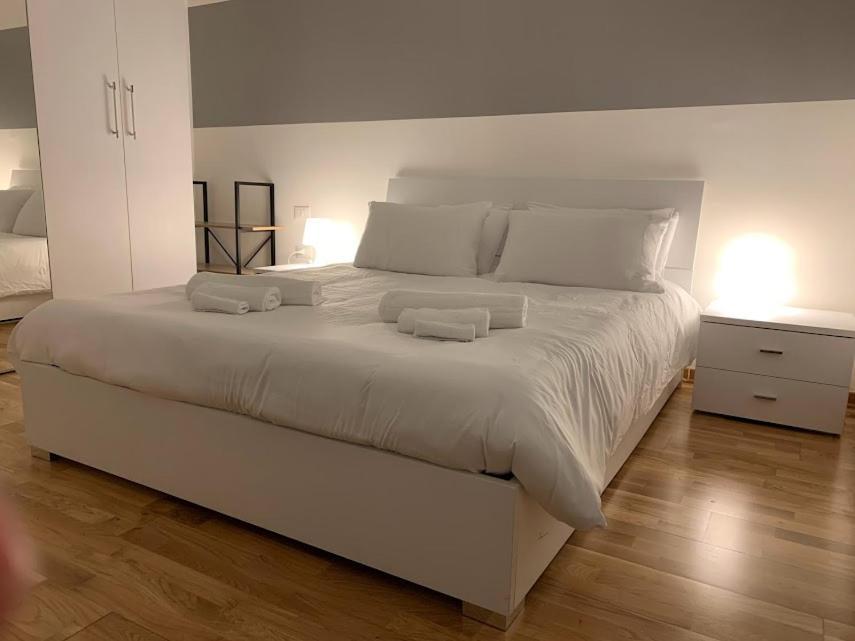 Il Tasso Rooms & Apartments Trieste Bagian luar foto
