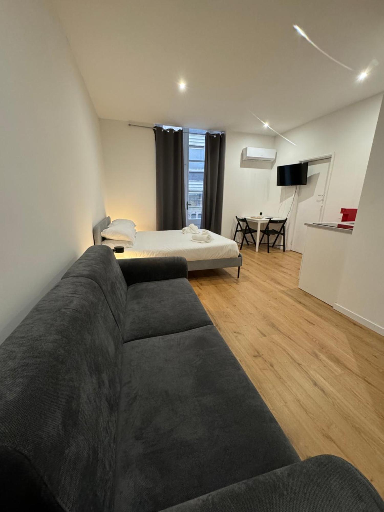 Il Tasso Rooms & Apartments Trieste Bagian luar foto