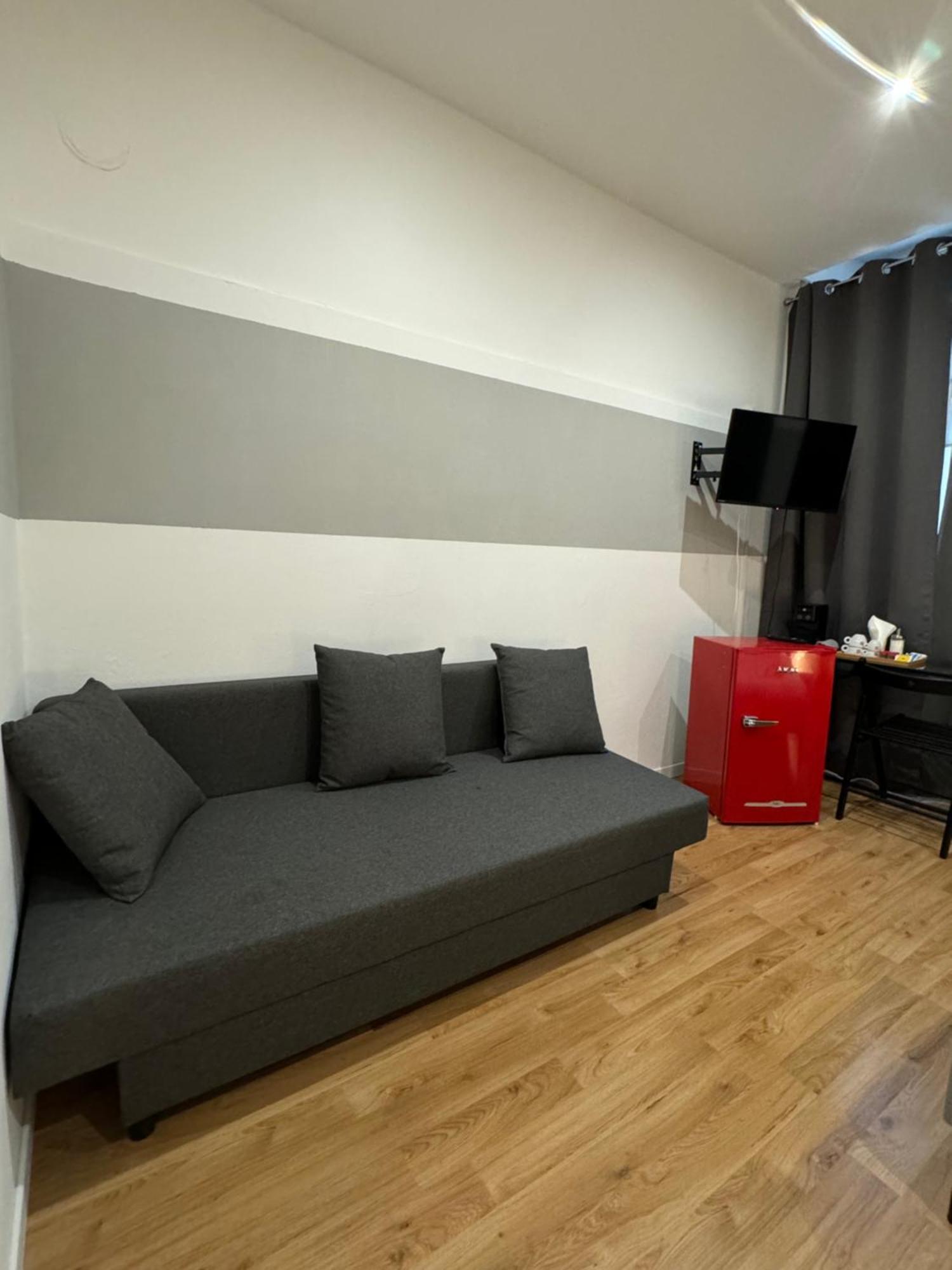 Il Tasso Rooms & Apartments Trieste Bagian luar foto