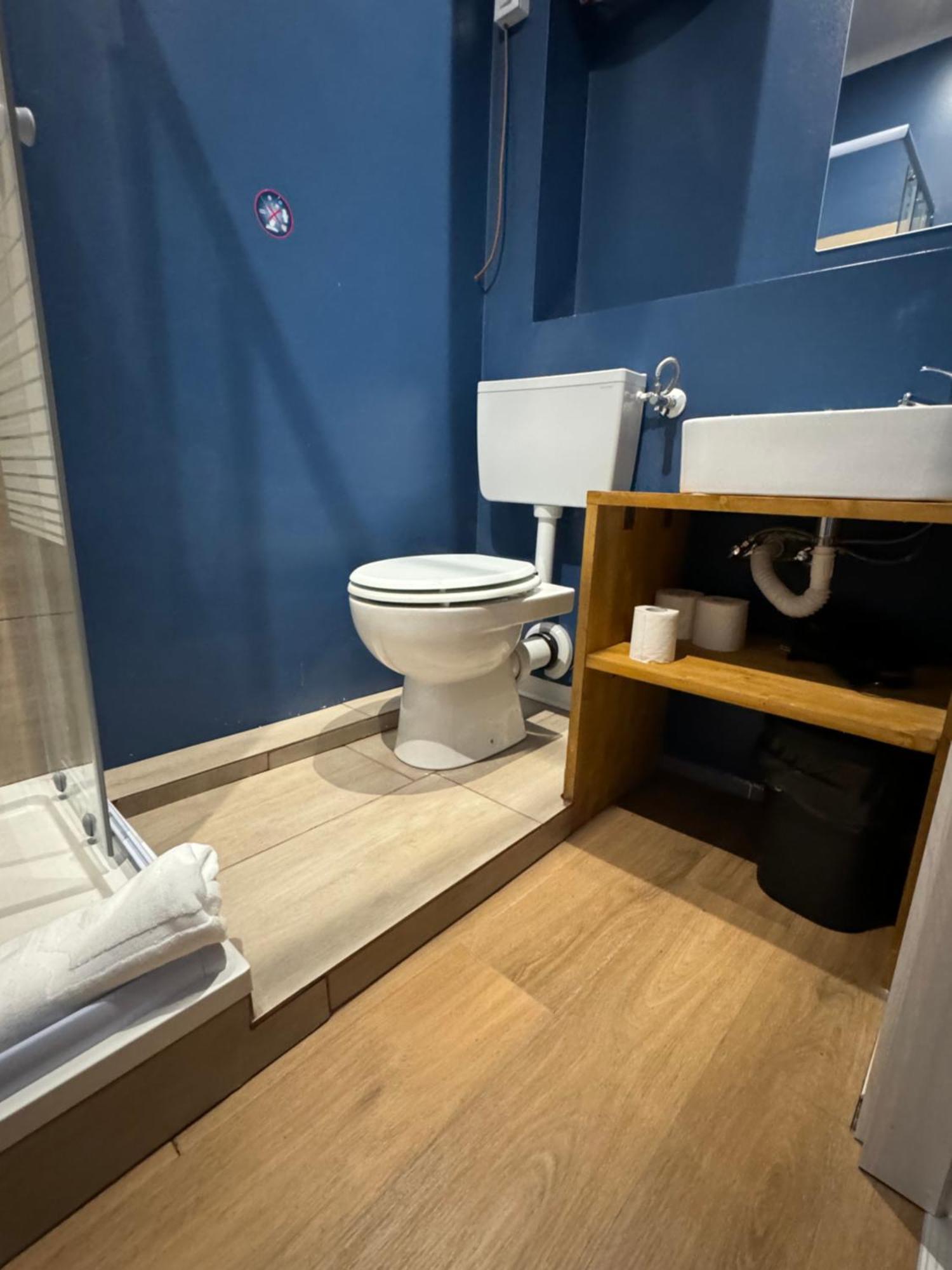 Il Tasso Rooms & Apartments Trieste Bagian luar foto