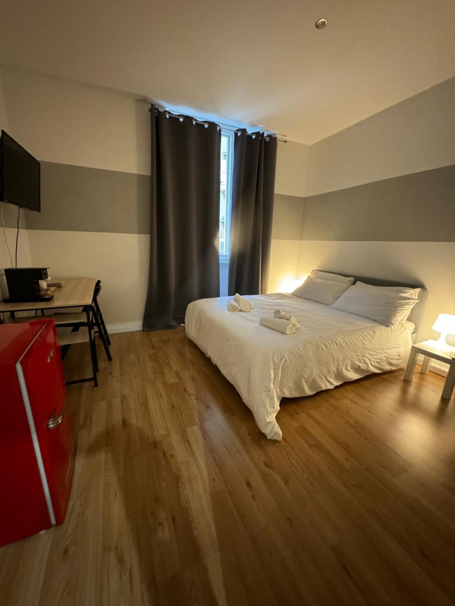 Il Tasso Rooms & Apartments Trieste Bagian luar foto